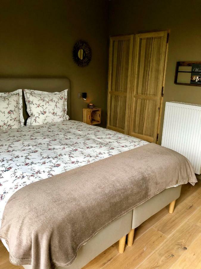 B&B Close2Ghent Heusden Bagian luar foto