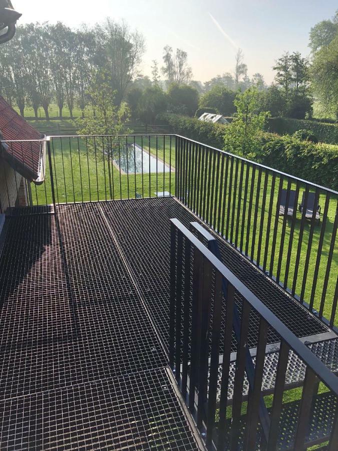 B&B Close2Ghent Heusden Bagian luar foto